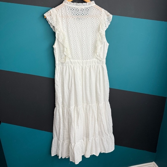 Elegant White Eyelet Midi Dress - Picture 6 of 13
